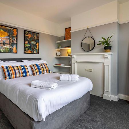 Lovely 4Bdr Home- Off Street Parking Sleeps 7 Nottingham Luaran gambar