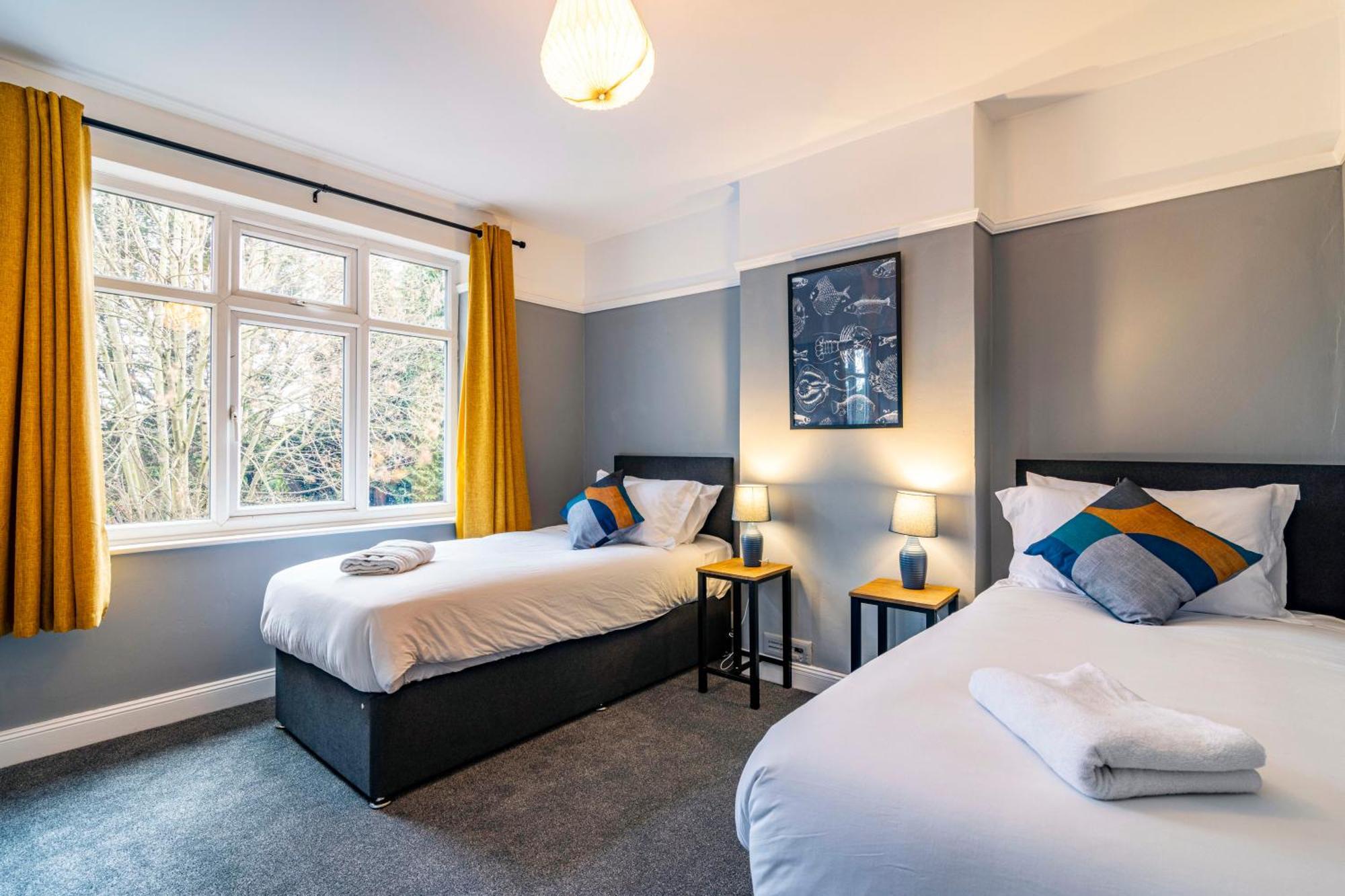 Lovely 4Bdr Home- Off Street Parking Sleeps 7 Nottingham Luaran gambar