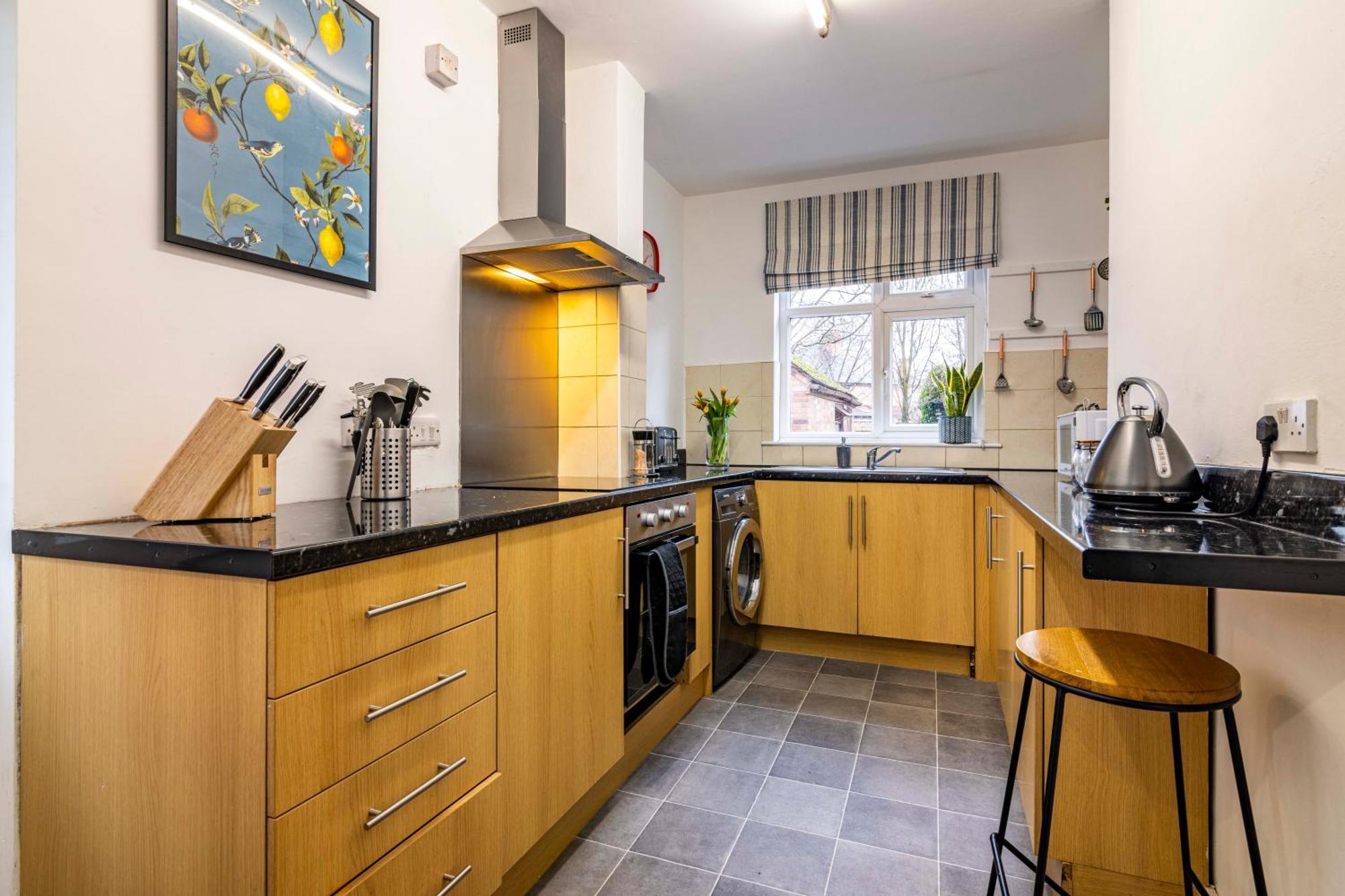 Lovely 4Bdr Home- Off Street Parking Sleeps 7 Nottingham Luaran gambar