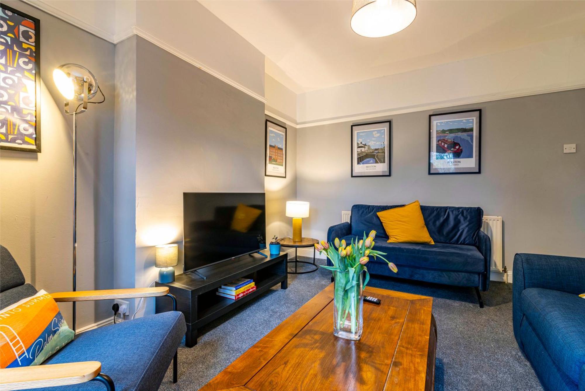 Lovely 4Bdr Home- Off Street Parking Sleeps 7 Nottingham Luaran gambar